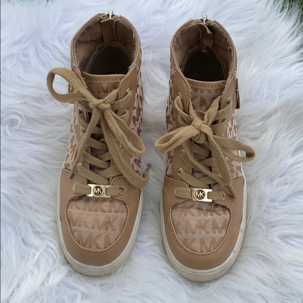 Michael Kors • sneakers